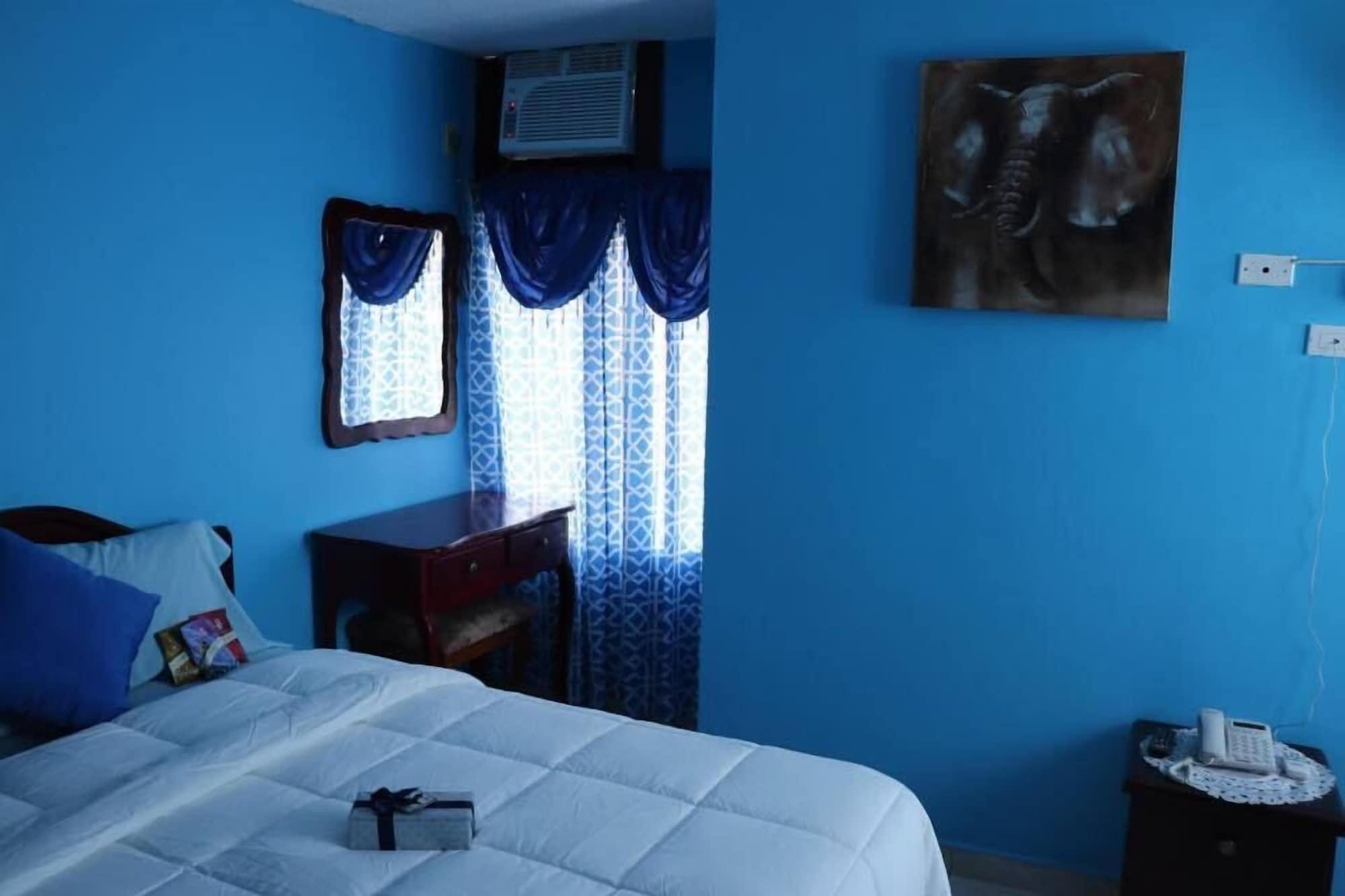 Hotel Covadonga Панама Сити Екстериор снимка